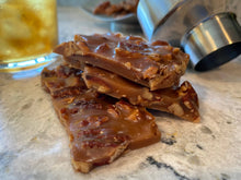 Load image into Gallery viewer, PREMIUM Whiskey Cordial - Butter Crunch: 4 oz