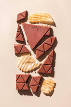 Load image into Gallery viewer, Compartes Chocolate - Potato Chip Crisp Milk Chocolate Bar
