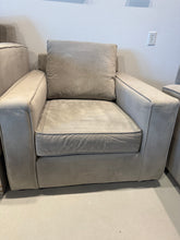 Load image into Gallery viewer, PB Comfort Square Arm Upholstered Knife-Edge Cushion Swivel Armchair
