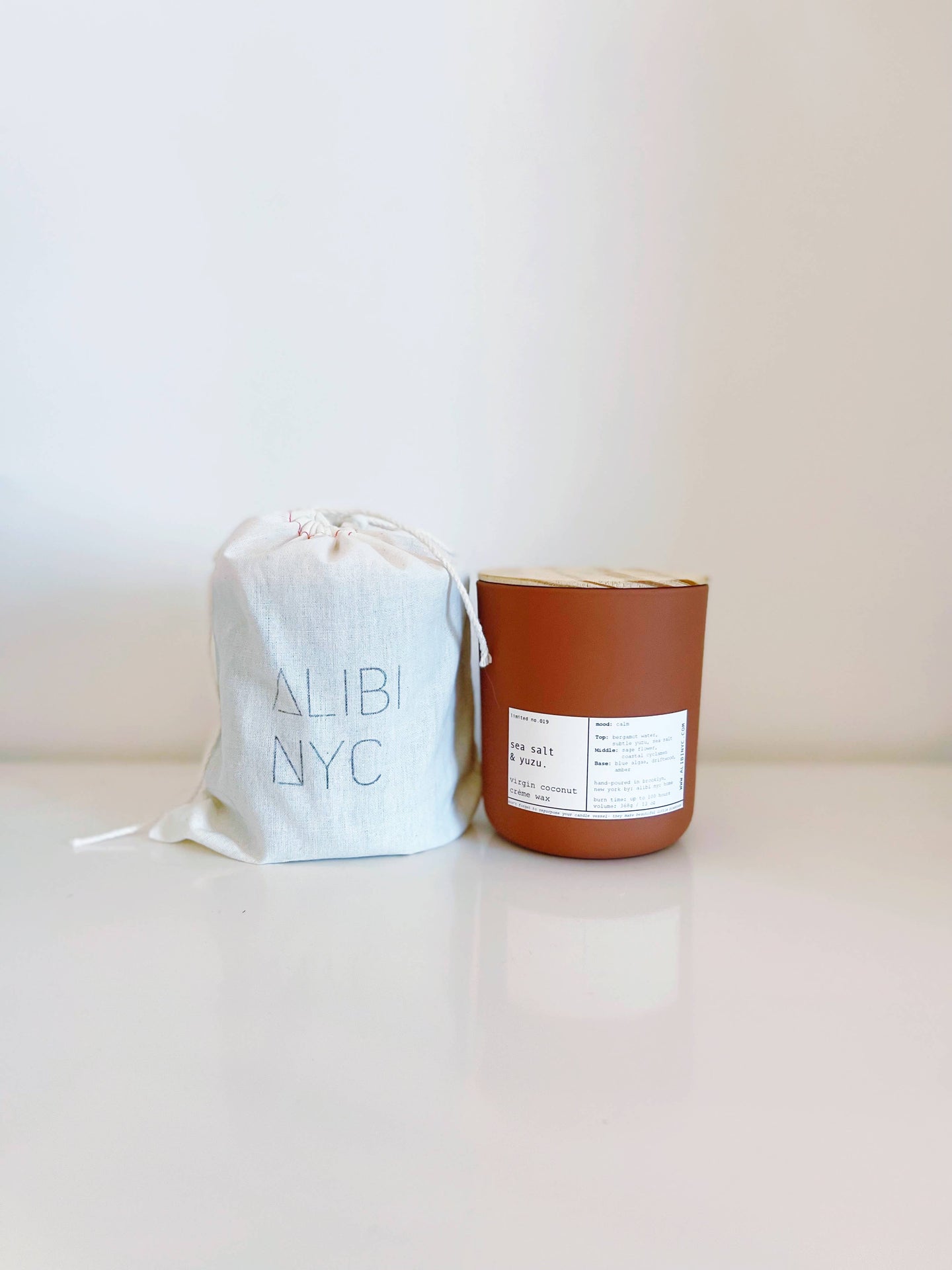 ALIBI NYC - AFTER PARTY | VIRGIN COCONUT CRÈME & WOODEN WICK CANDLE